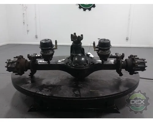 MACK CXU613 Axle Assembly, Rear (Single or Rear)