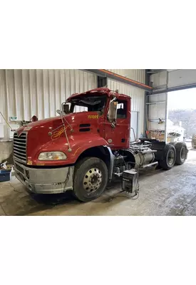 MACK CXU613 Axle Beam (Front)