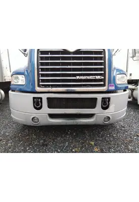 MACK CXU613 BUMPER ASSEMBLY, FRONT