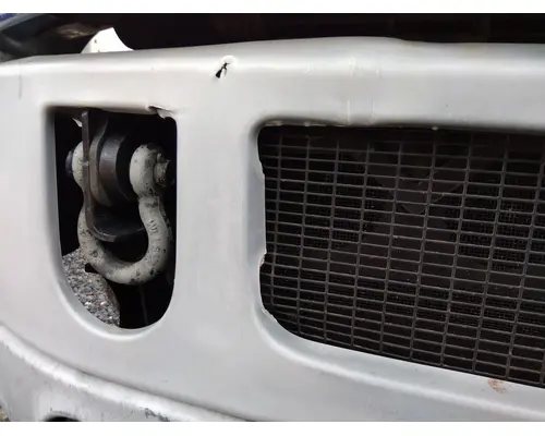 MACK CXU613 BUMPER ASSEMBLY, FRONT