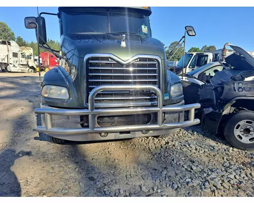 MACK CXU613 BUMPER BRUSH GUARD