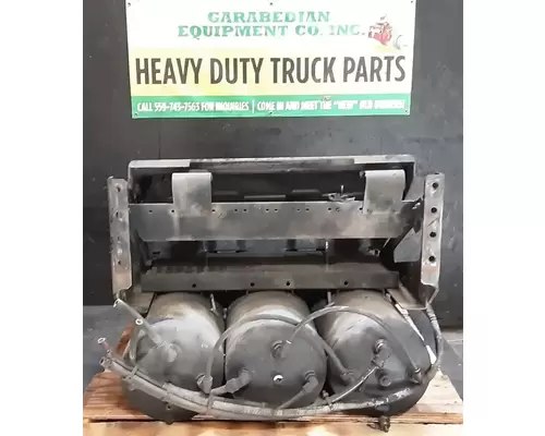 MACK CXU613 Battery BoxTray