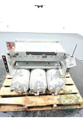 MACK CXU613 Battery Box
