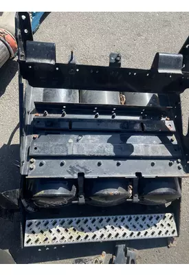 MACK CXU613 Battery Box