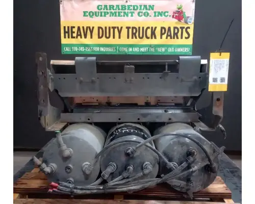 MACK CXU613 Battery Boxes
