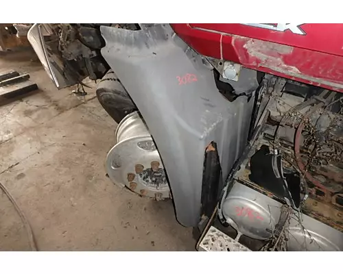 MACK CXU613 Battery Tray