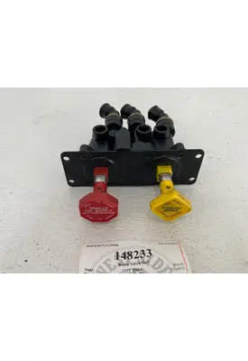 MACK CXU613 Brake Valve (Air)