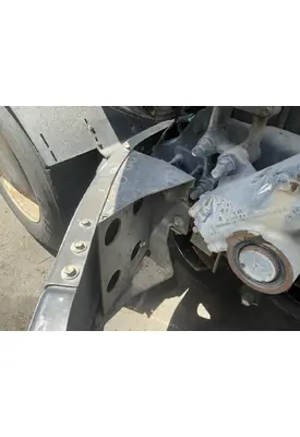 MACK CXU613 Bumper Bracket, Front