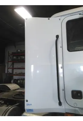 MACK CXU613 CAB EXTENSION