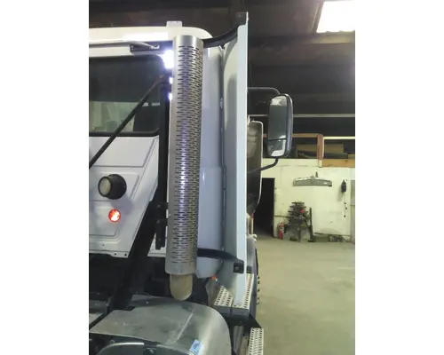 MACK CXU613 CAB EXTENSION