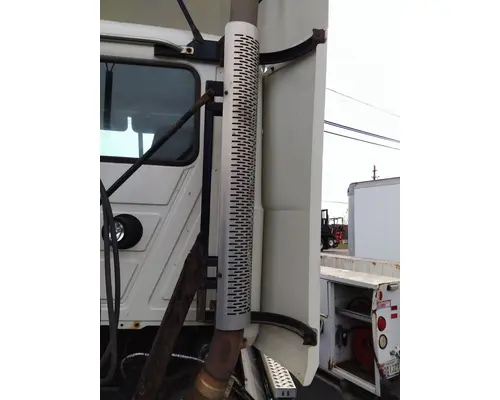 MACK CXU613 CAB EXTENSION