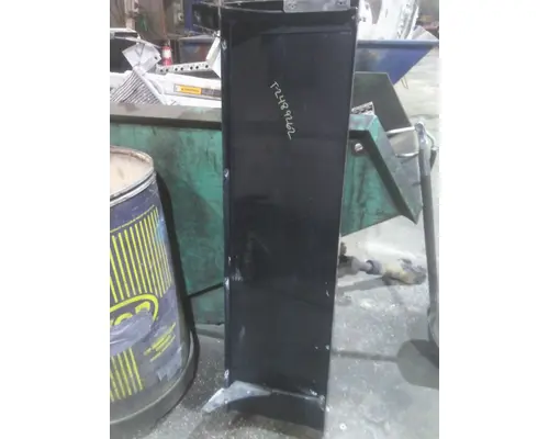 MACK CXU613 CAB EXTENSION