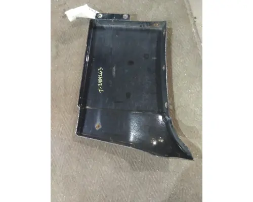 MACK CXU613 CAB EXTENSION