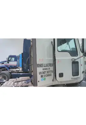 MACK CXU613 CAB EXTENSION