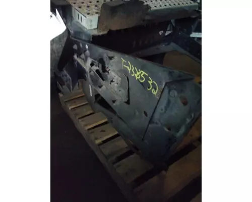 MACK CXU613 CAB STEP