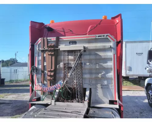 MACK CXU613 CAB