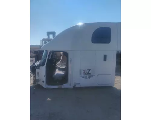 MACK CXU613 CAB