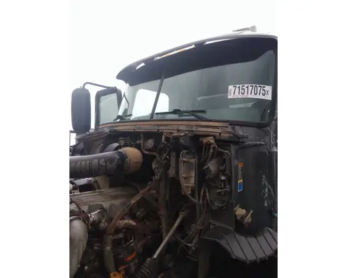 MACK CXU613 CAB