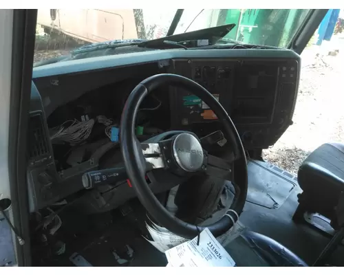 MACK CXU613 CAB