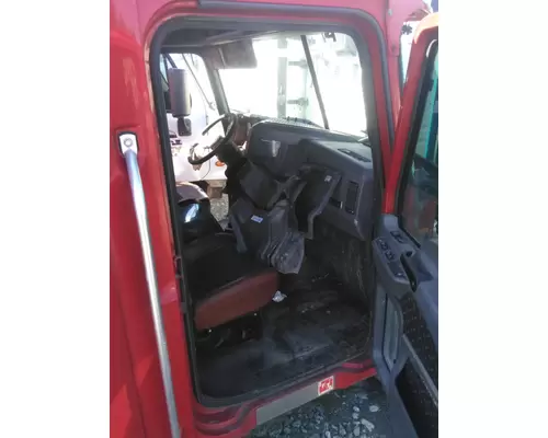 MACK CXU613 CAB
