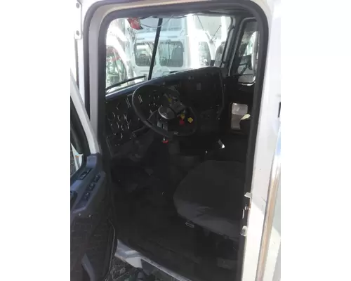 MACK CXU613 CAB