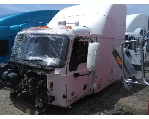 MACK CXU613 CAB