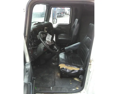 MACK CXU613 CAB