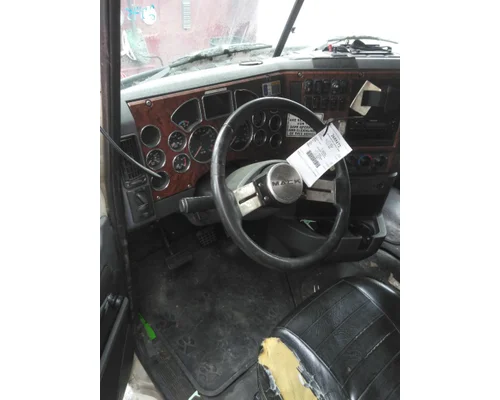 MACK CXU613 CAB