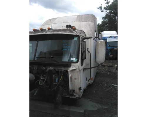 MACK CXU613 CAB