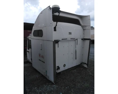 MACK CXU613 CAB
