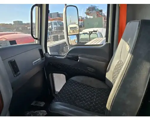 MACK CXU613 Cab Assembly