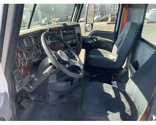 MACK CXU613 Cab Assembly