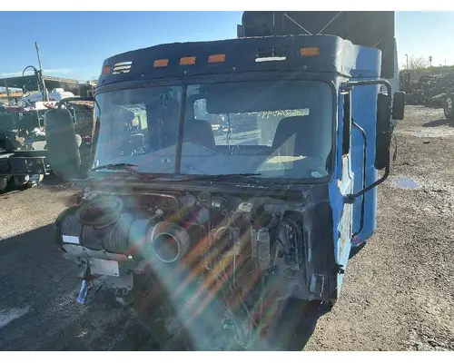 MACK CXU613 Cab Assembly