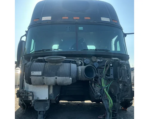 MACK CXU613 Cab Assembly