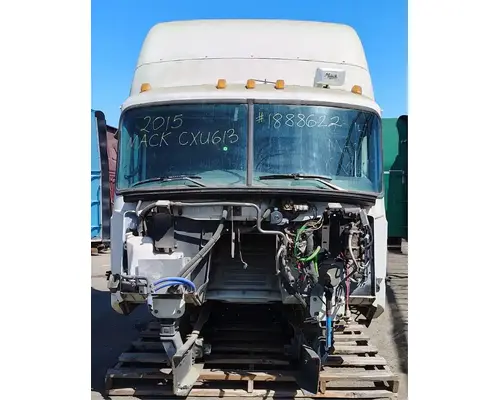 MACK CXU613 Cab Assembly