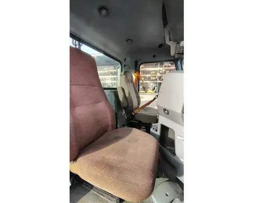 MACK CXU613 Cab Assembly