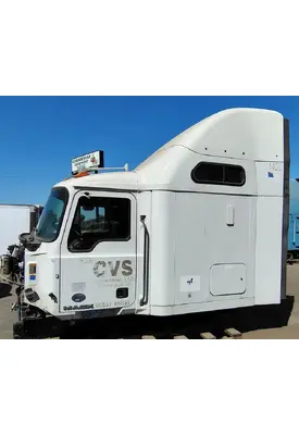 MACK CXU613 Cab Assembly