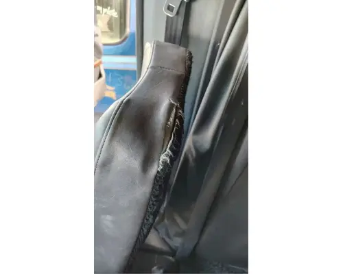 MACK CXU613 Cab Assembly