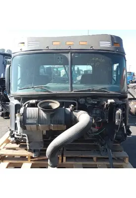 MACK CXU613 Cab Assembly