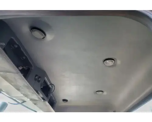 MACK CXU613 Cab Assembly