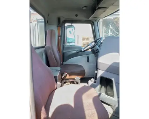 MACK CXU613 Cab Assembly