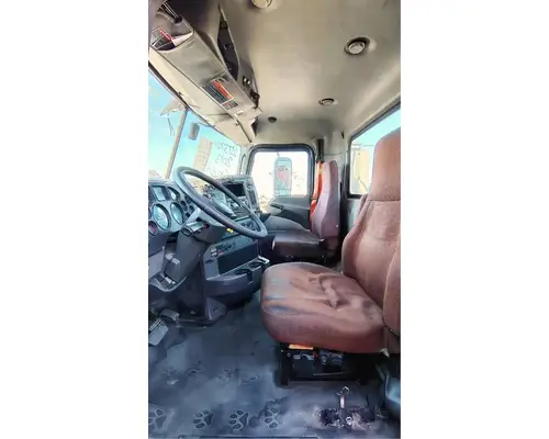 MACK CXU613 Cab Assembly