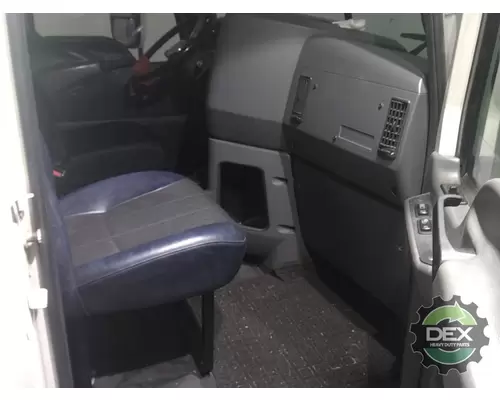 MACK CXU613 Cab