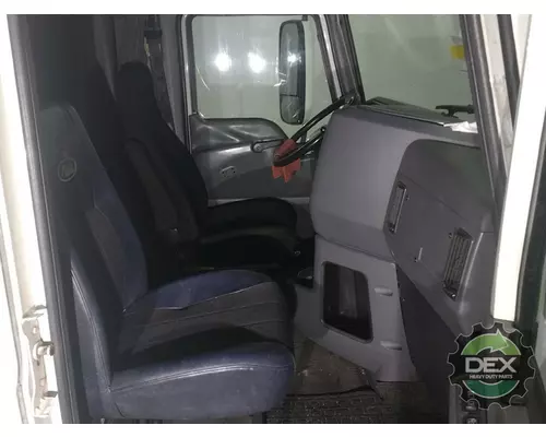 MACK CXU613 Cab