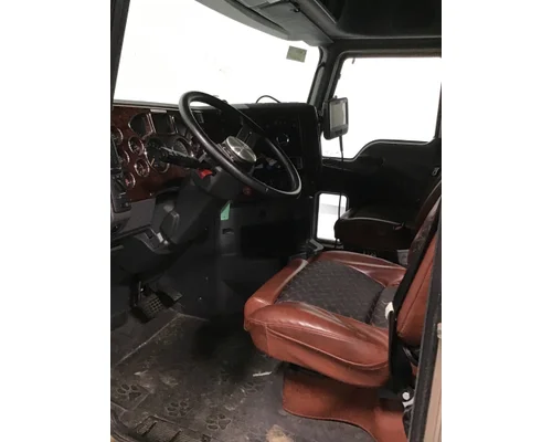 MACK CXU613 Cab