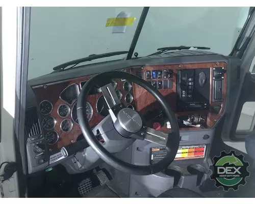 MACK CXU613 Cab