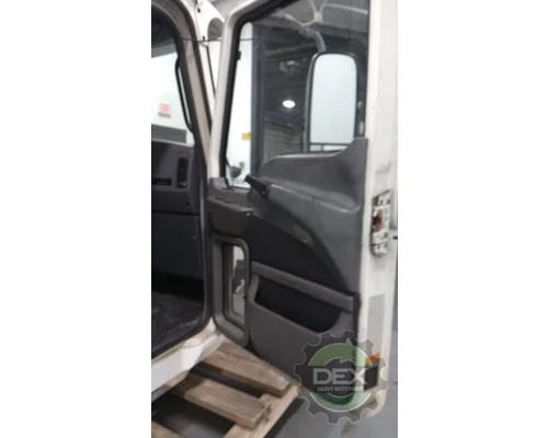 MACK CXU613 Cab