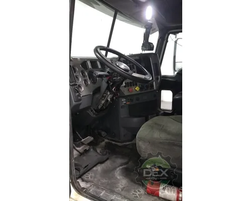 MACK CXU613 Cab