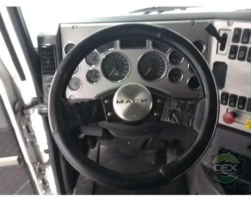 MACK CXU613 Cab