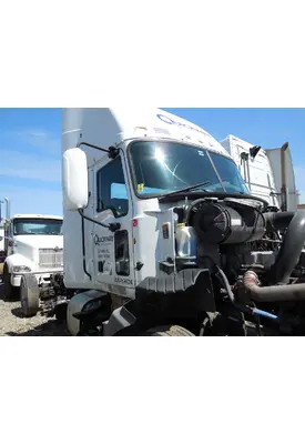 MACK CXU613 Cab